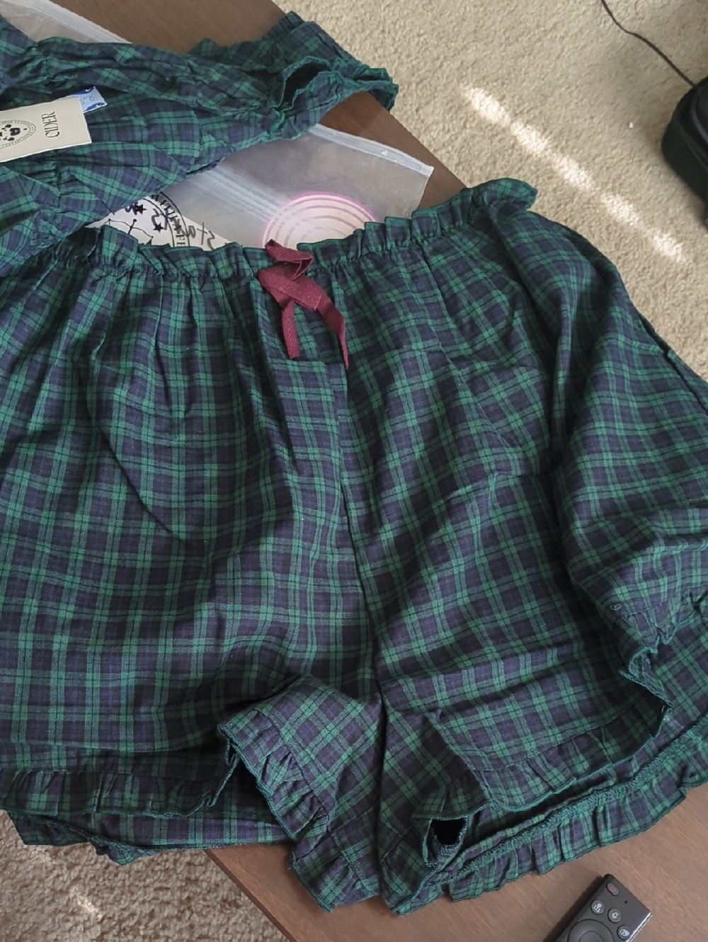 Cider Plaid Set - Picture 2 of 10